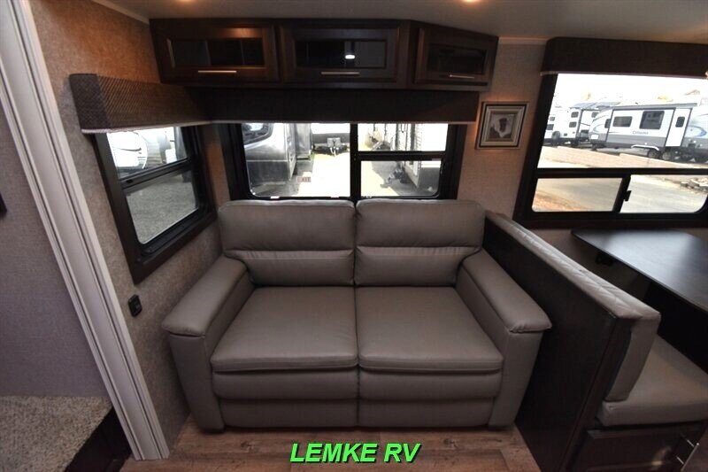 2021 Jayco Eagle HT 29.5BHDS   - Photo 22 - Rocklin, CA 95677