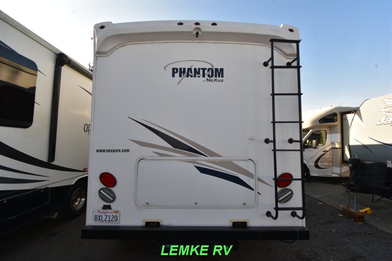 2016 Nexus Phantom 28P   - Photo 8 - Rocklin, CA 95677