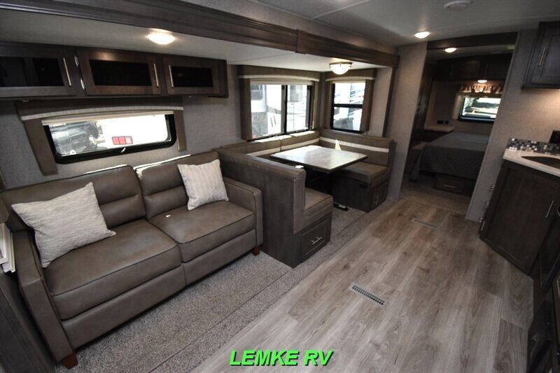 2020 Forest River Flagstaff Super Lite 27BHWS   - Photo 10 - Rocklin, CA 95677