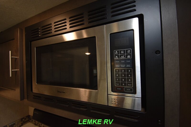 2020 Forest River Flagstaff Super Lite 27BHWS   - Photo 23 - Rocklin, CA 95677