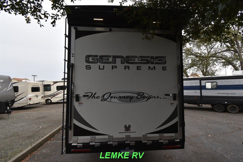 2020 Genesis Supreme 28CRT   - Photo 8 - Rocklin, CA 95677