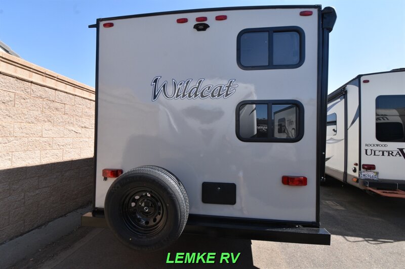 2022 Forest River Wildcat 182DBX   - Photo 8 - Rocklin, CA 95677