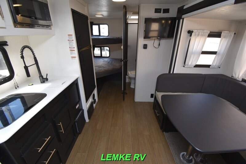 2022 Forest River Wildcat 182DBX   - Photo 2 - Rocklin, CA 95677