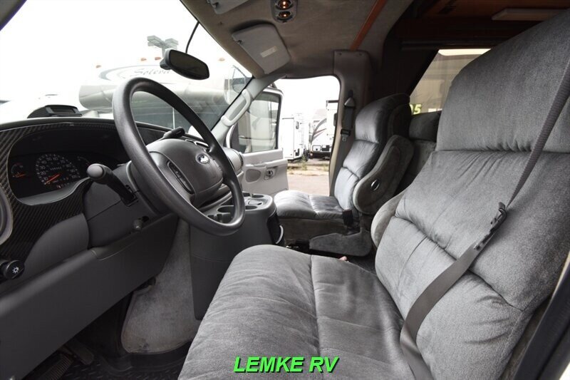 2004 Chinook Concourse XL 2100   - Photo 24 - Rocklin, CA 95677