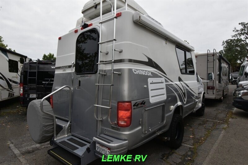 2004 Chinook Concourse XL 2100   - Photo 9 - Rocklin, CA 95677