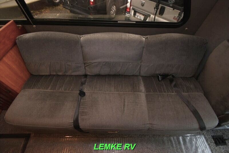 2004 Chinook Concourse XL 2100   - Photo 21 - Rocklin, CA 95677