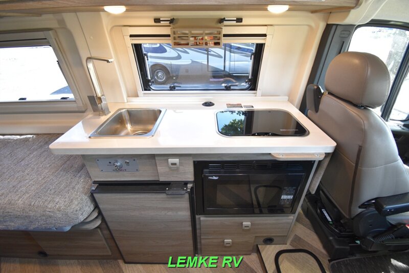 2025 Winnebago Travato 59K   - Photo 17 - Rocklin, CA 95677