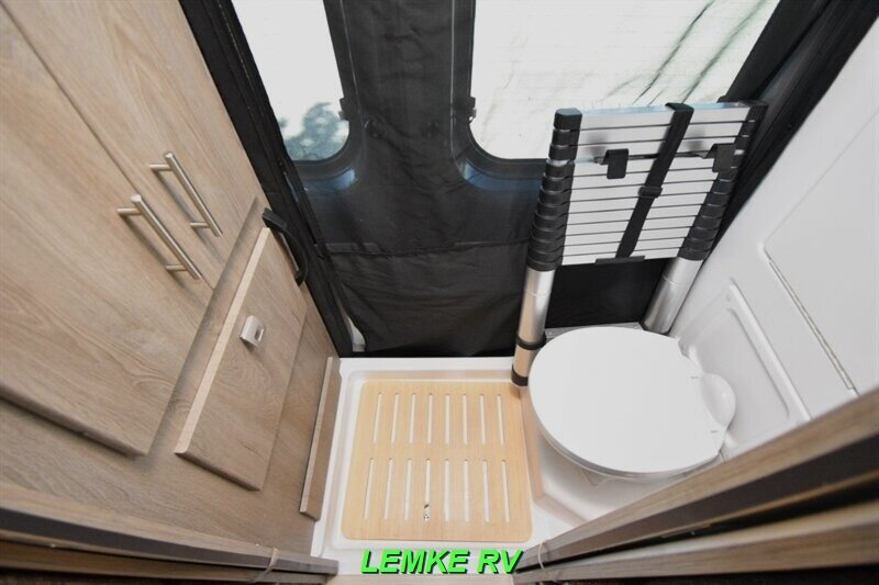 2025 Winnebago Travato 59K   - Photo 19 - Rocklin, CA 95677