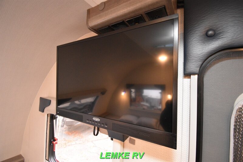 2021 Lance 1575   - Photo 21 - Rocklin, CA 95677