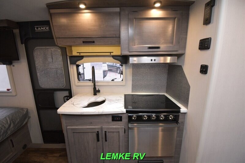 2021 Lance 1575   - Photo 12 - Rocklin, CA 95677