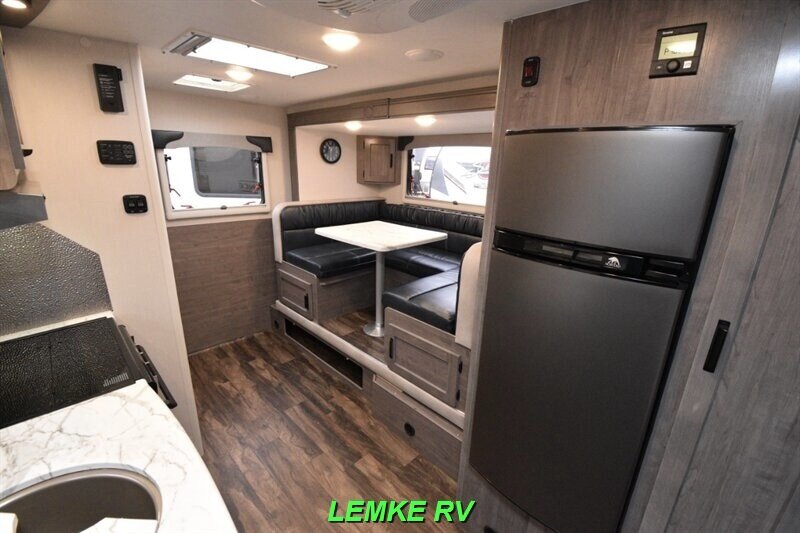 2021 Lance 1575   - Photo 11 - Rocklin, CA 95677