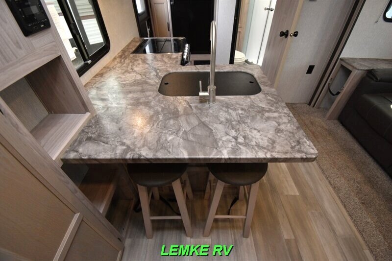 2021 Coachmen Spirit 1943RB   - Photo 12 - Rocklin, CA 95677