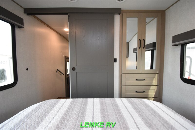 2024 Grand Design Reflection 270BN   - Photo 22 - Rocklin, CA 95677