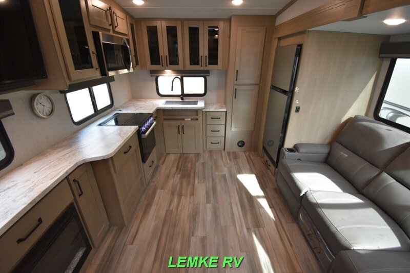 2024 Grand Design Reflection 270BN   - Photo 2 - Rocklin, CA 95677