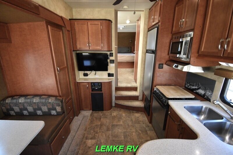 2014 Northwood Fox Mountain 235RLS   - Photo 5 - Rocklin, CA 95677