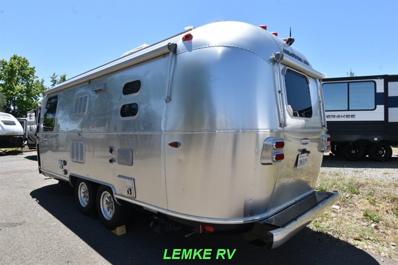 2018 Airstream Serenity 23QB   - Photo 7 - Rocklin, CA 95677