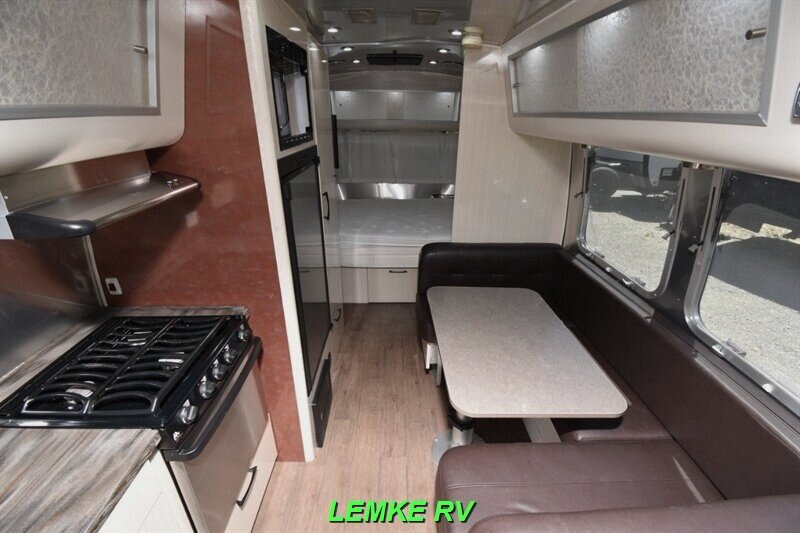 2018 Airstream International Serenity 23FB   - Photo 2 - Rocklin, CA 95677
