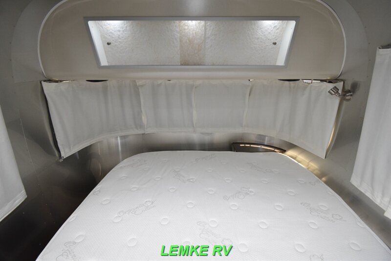 2018 Airstream Serenity 23QB   - Photo 19 - Rocklin, CA 95677