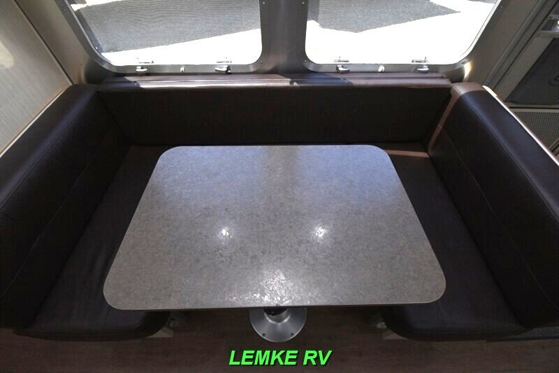 2018 Airstream International Serenity 23FB   - Photo 15 - Rocklin, CA 95677