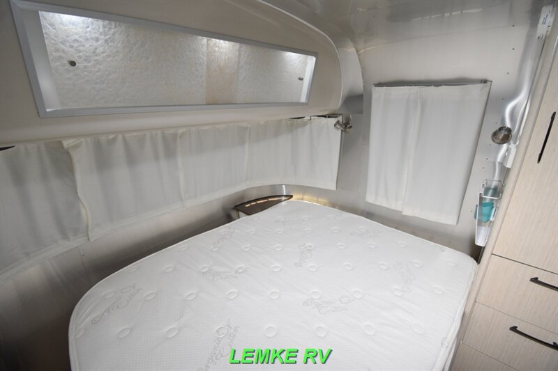 2018 Airstream Serenity 23QB   - Photo 18 - Rocklin, CA 95677
