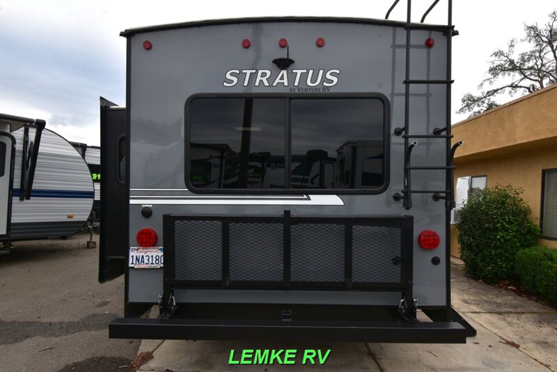 2021 Venture RV Stratus 261VRL   - Photo 8 - Rocklin, CA 95677