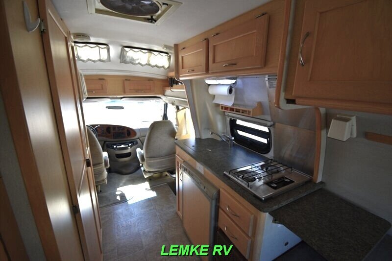 2006 Pleasure-Way Excel TS   - Photo 17 - Rocklin, CA 95677