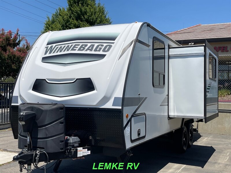 2021 Winnebago Micro Minnie 2306BHS   - Photo 6 - Rocklin, CA 95677