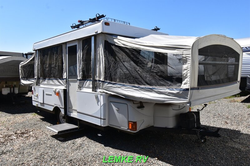 2004 Fleetwood Niagara 3895   - Photo 1 - Rocklin, CA 95677