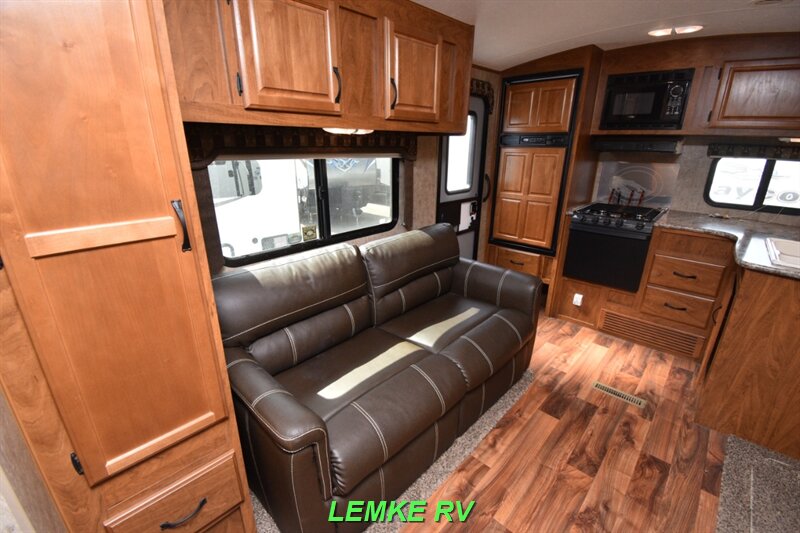 2016 Outdoors RV Creekside 23RKS   - Photo 14 - Rocklin, CA 95677