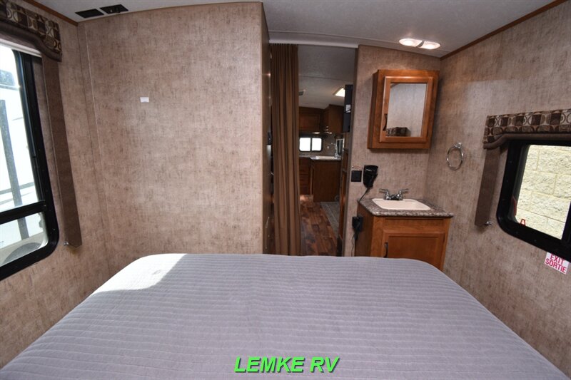 2016 Outdoors RV Creekside 23RKS   - Photo 19 - Rocklin, CA 95677