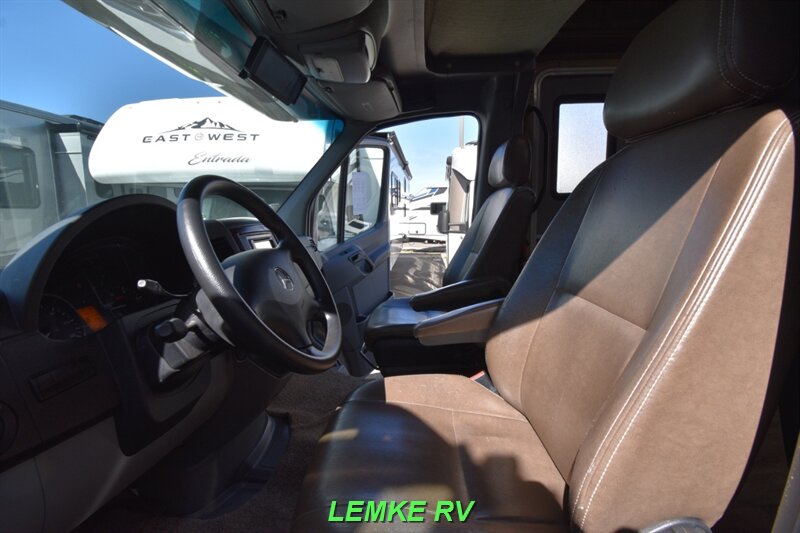 2014 Forest River Solera 24R   - Photo 8 - Rocklin, CA 95677