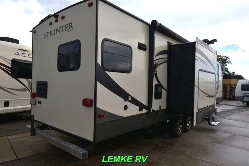 2017 Keystone Sprinter 312MLS   - Photo 8 - Rocklin, CA 95677