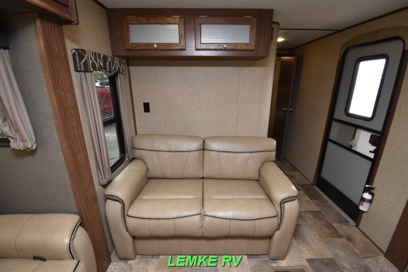 2017 Keystone Sprinter 312MLS   - Photo 24 - Rocklin, CA 95677