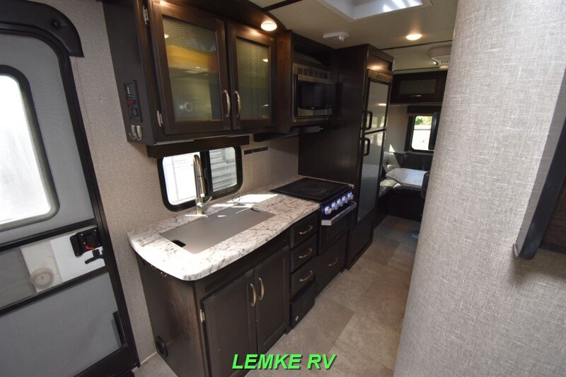 2019 Grand Design Imagine XLS 19RLE   - Photo 13 - Rocklin, CA 95677