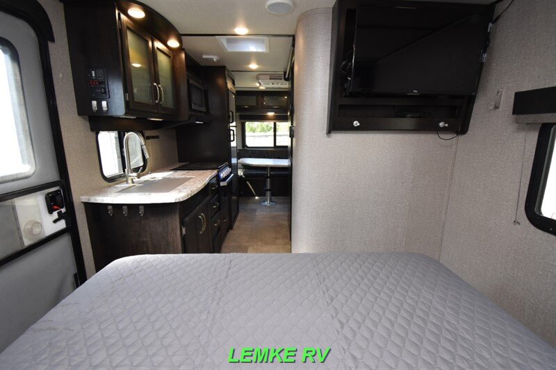 2019 Grand Design Imagine XLS 19RLE   - Photo 22 - Rocklin, CA 95677