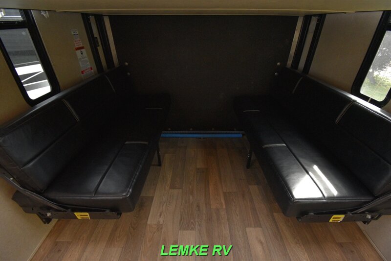 2018 Palomino Puma XLE Lite 25TFC   - Photo 15 - Rocklin, CA 95677