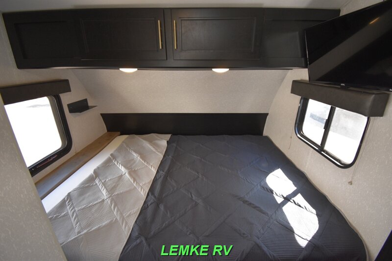 2021 Forest River Cherokee Wolf Pup 16TS   - Photo 17 - Rocklin, CA 95677