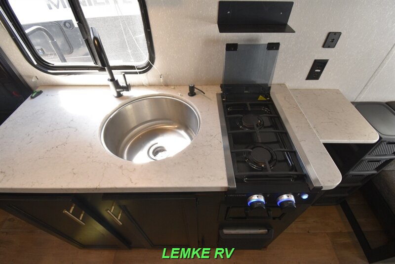 2021 Forest River Cherokee Wolf Pup 16TS   - Photo 16 - Rocklin, CA 95677