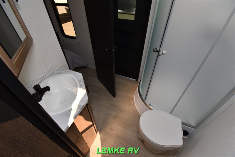 2025 Forest River Cherokee Grey Wolf 29TE   - Photo 26 - Rocklin, CA 95677