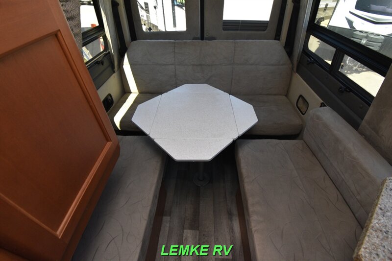 2014 Roadtrek RS Adventurous   - Photo 14 - Rocklin, CA 95677