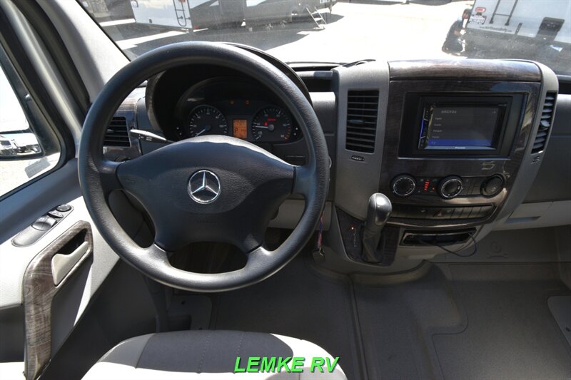 2014 Roadtrek RS Adventurous   - Photo 22 - Rocklin, CA 95677