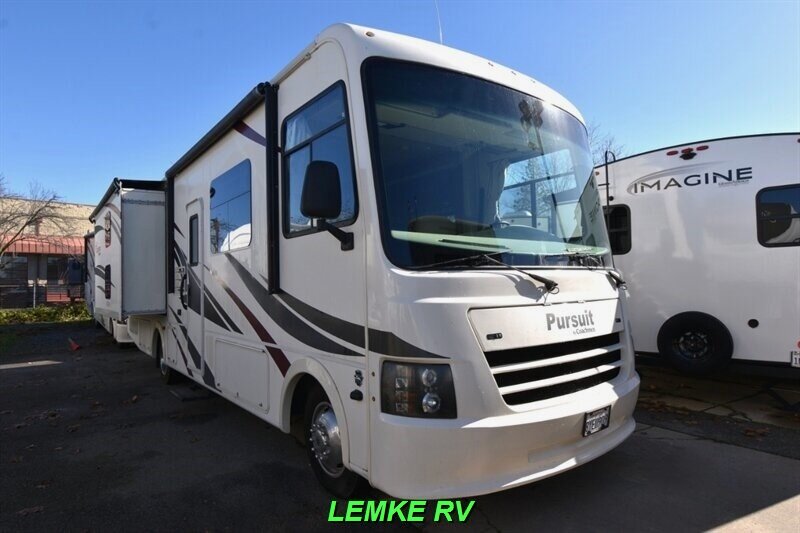 2019 Coachmen Pursuit 33BH   - Photo 1 - Rocklin, CA 95677