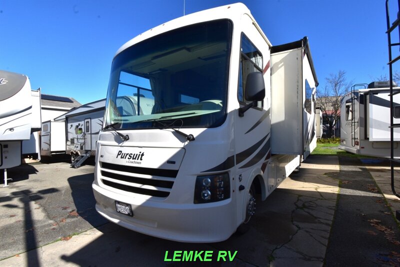 2019 Coachmen Pursuit 33BH   - Photo 6 - Rocklin, CA 95677