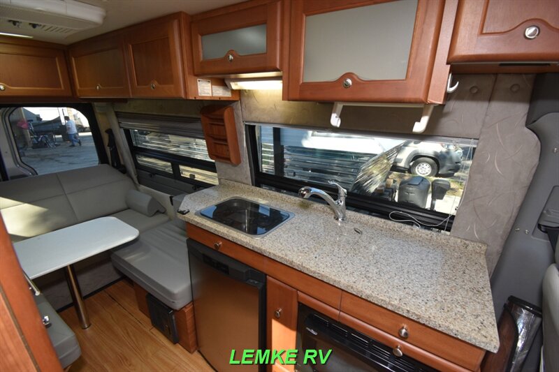 2013 Roadtrek SS Agile   - Photo 13 - Rocklin, CA 95677