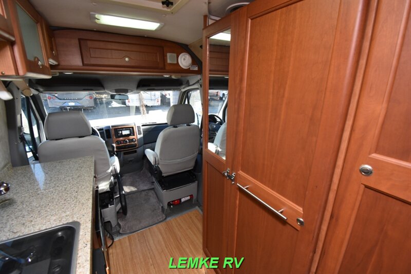 2013 Roadtrek SS Agile   - Photo 19 - Rocklin, CA 95677