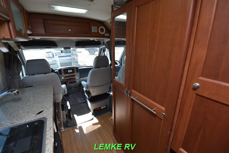 2013 Roadtrek SS Agile   - Photo 12 - Rocklin, CA 95677