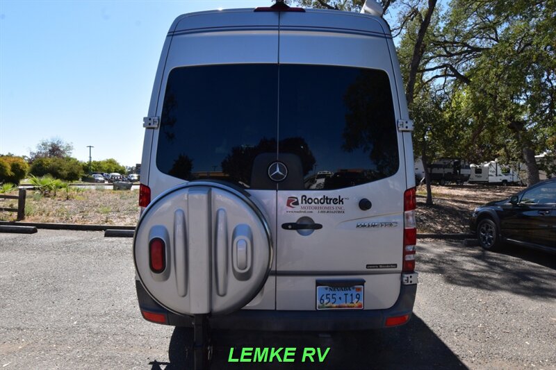 2013 Roadtrek SS Agile   - Photo 27 - Rocklin, CA 95677