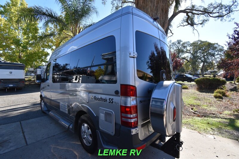 2013 Roadtrek SS Agile   - Photo 7 - Rocklin, CA 95677