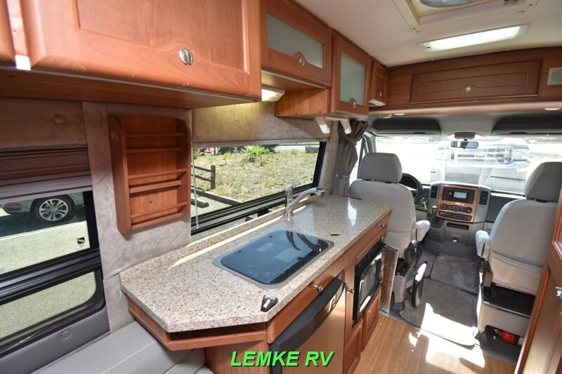 2013 Roadtrek SS Agile   - Photo 13 - Rocklin, CA 95677