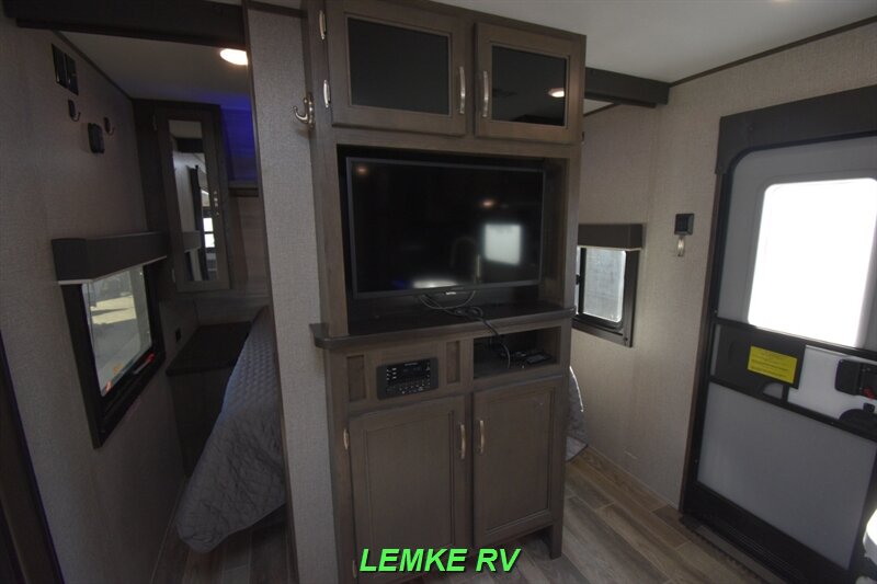 2021 Jayco Jay Flight SLX 8 267BHS   - Photo 21 - Rocklin, CA 95677